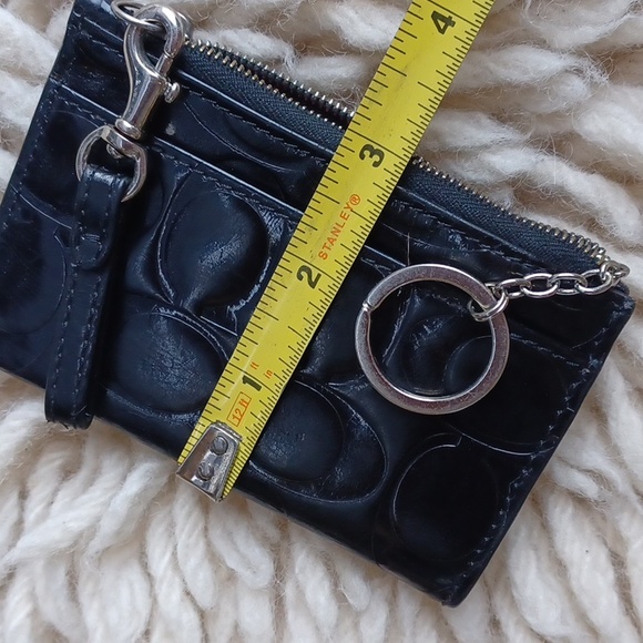 Coach ID case - Picture 6 of 13